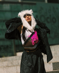 GUMDROP MONEY BEAR SHARK SAVVY CROSSBODY