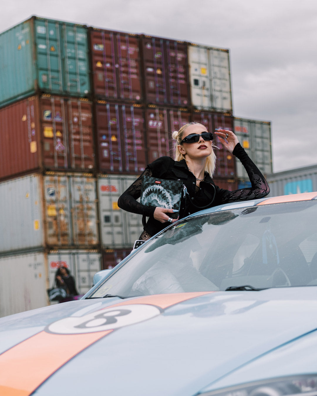 DAYDREAM CROSSOVER CLUTCH