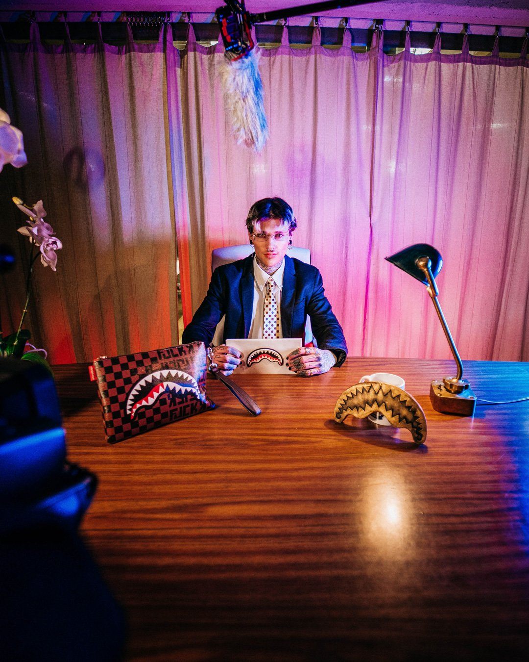 SPLIT THE CHECK CROSSOVER CLUTCH