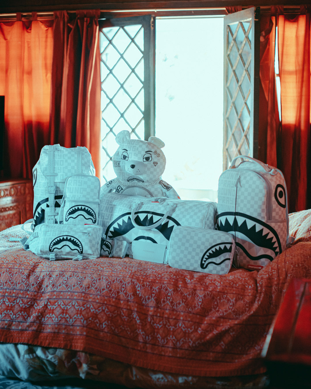 SPLIT THE CHECK (PEARL) HILLS