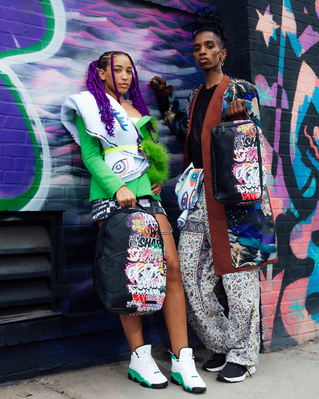 HALF GRAFF NIGHT SNEAKER HOLDER