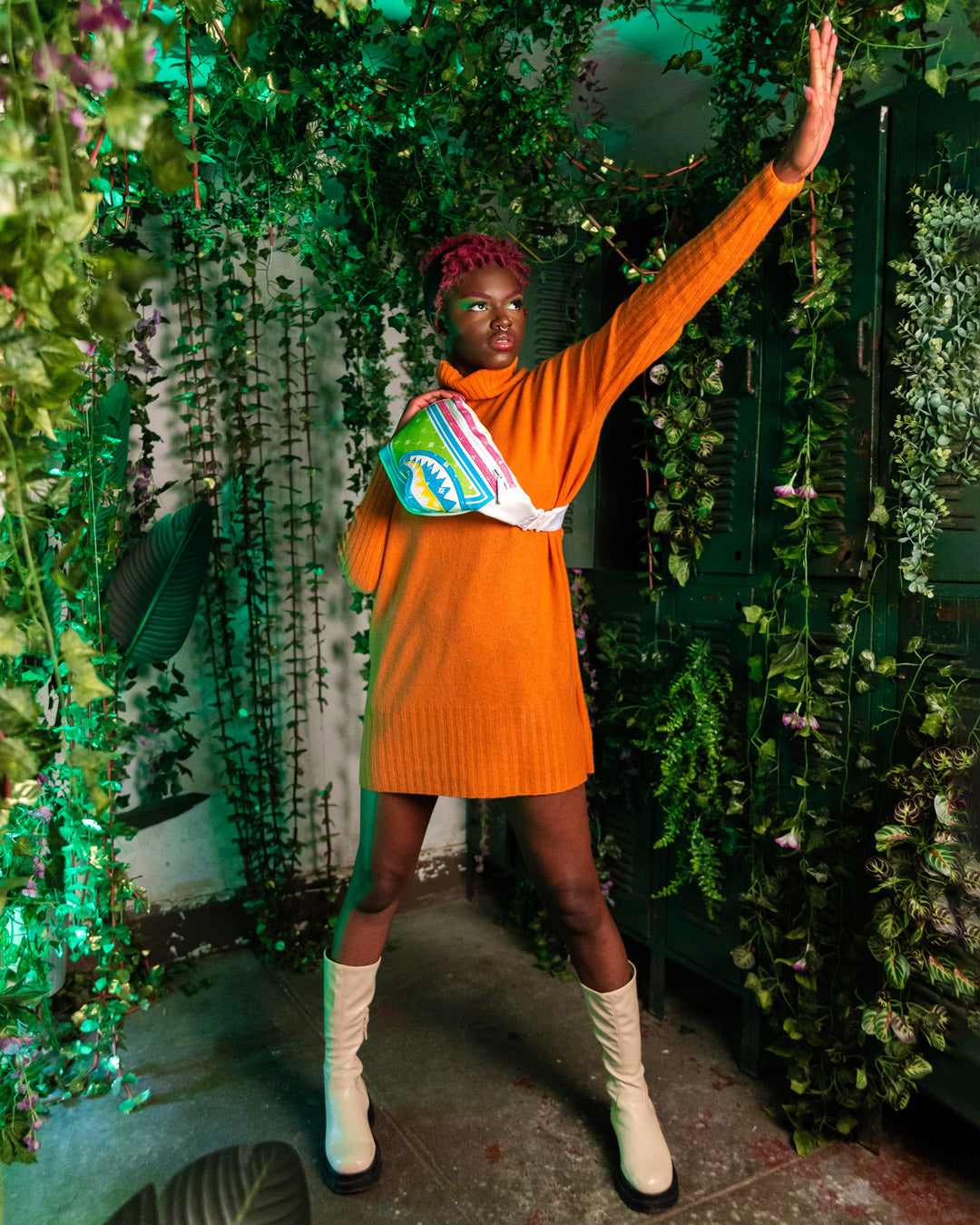 MODUS OPERANDI CHAMELEON SAVVY CROSSBODY