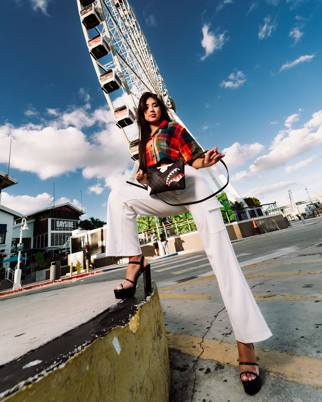 TRIPLE DECKER HEIR TO THE THRONE CROSSOVER CLUTCH