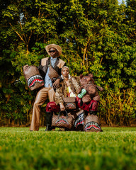 LENTICULAR EFFECTS CROSSOVER CLUTCH W/ SHOULDER STRAP