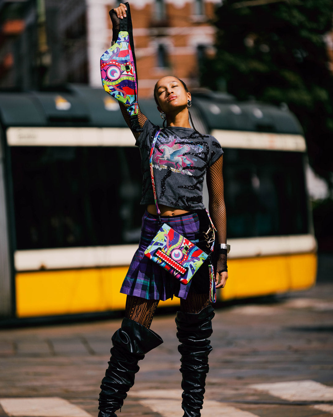 MIND TRIP 2 CROSSOVER CLUTCH