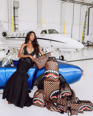 THE HIDEOUT CROSSOVER CLUTCH