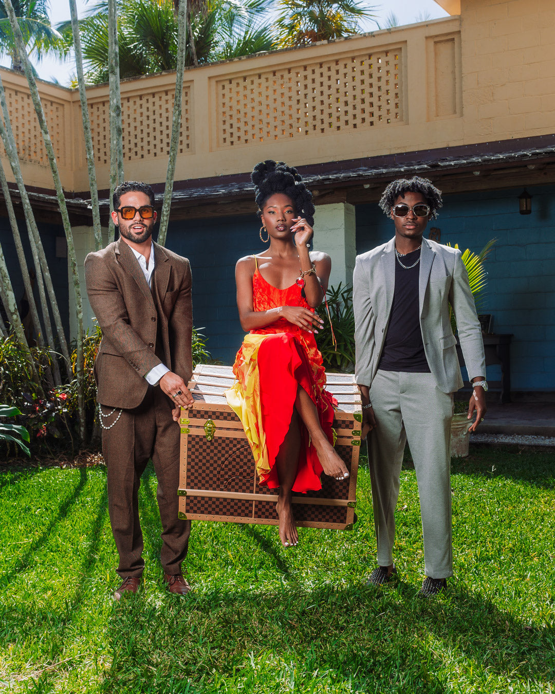 HENNYVILLE SHARKS IN PARIS TRUNK