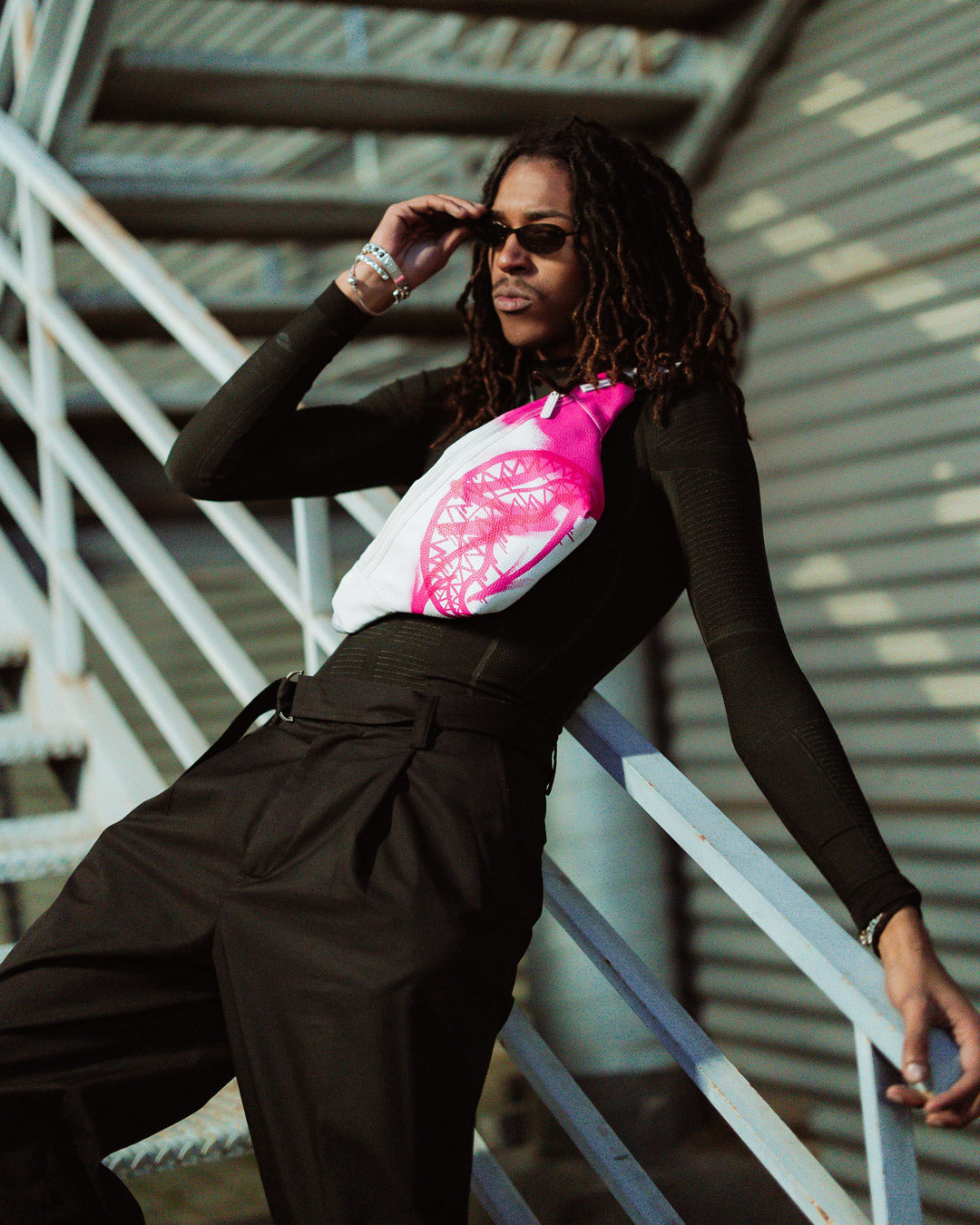 DESIGN STORM SAVVY CROSSBODY